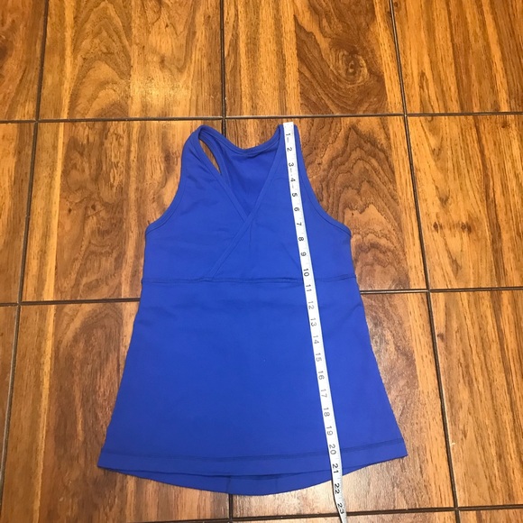 Lululemon Deep V Athletic - Picture 8 of 11